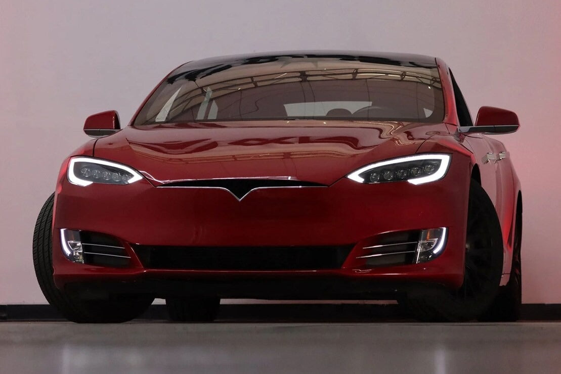 Tesla Model S (12-21) AlphaRex Nova Headlights