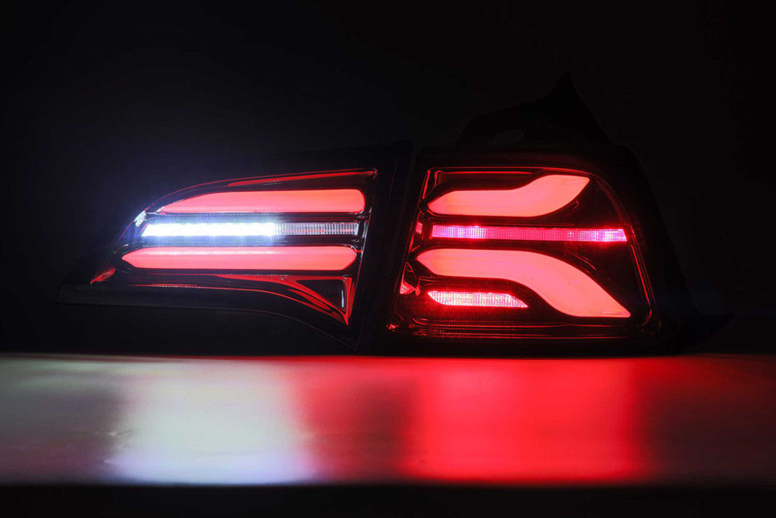 TESLA MODEL 3 / MODEL Y: ALPHAREX PRO LED TAIL LIGHTS