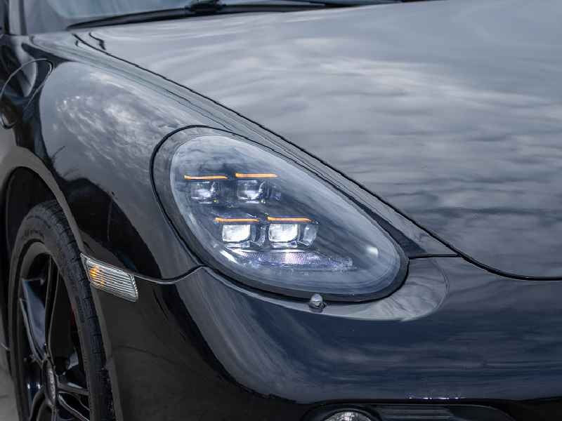 Porsche 987.1 Boxster / 987.2 Cayman Matrix LED Style headlights