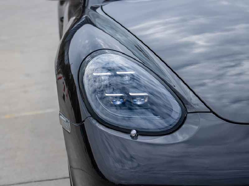 Porsche 987.1 Boxster / 987.2 Cayman Matrix LED Style headlights
